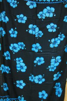 Sarong Blumen in dunkelblau und hellblau 